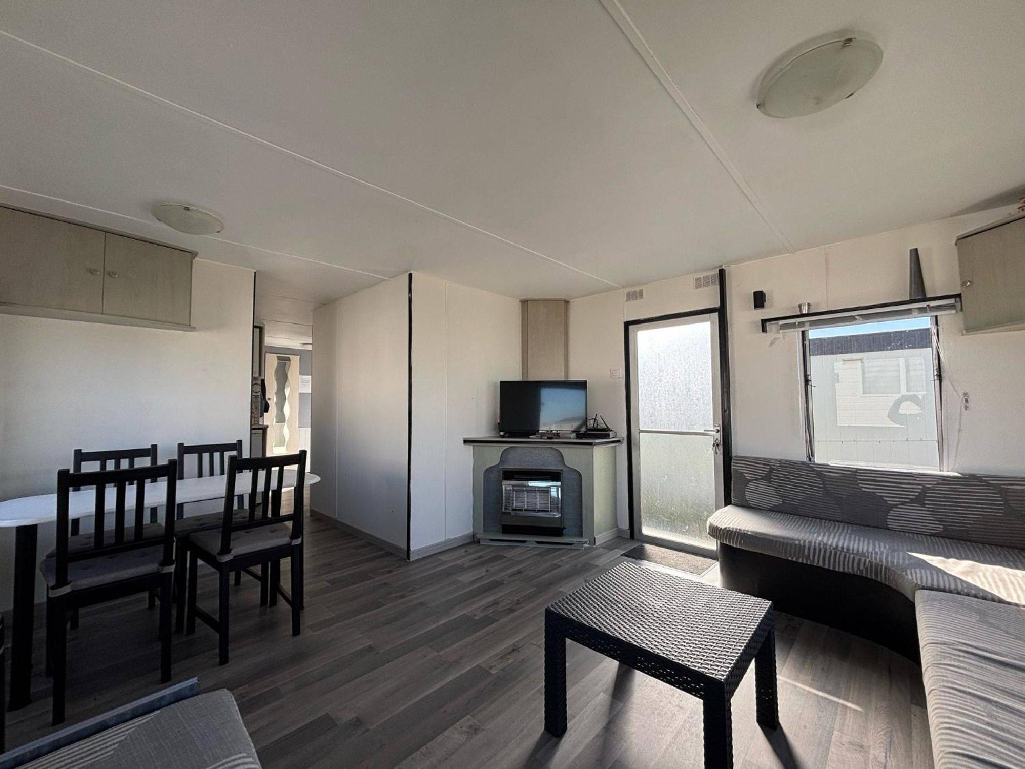 Mobile Home Au Camping New Vennepark Harendijk Eksteriør billede